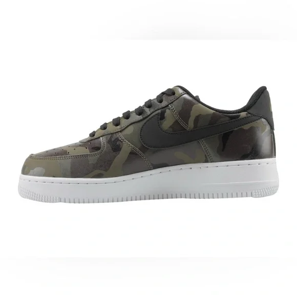 NIKE AIR FORCE 1 LV8 CAMOUFLAGE LOW TOP SNEAKERS WITH WHITE BOTTOM US SIZE 9.5 M - Picture 4 of 15